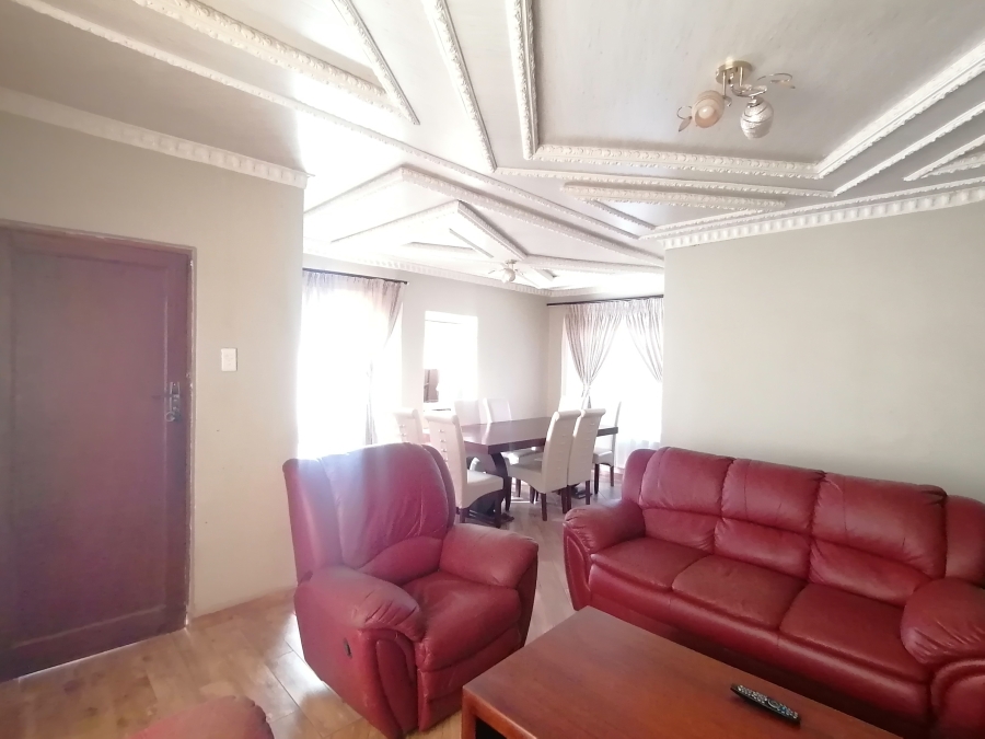 3 Bedroom Property for Sale in Kanana North West